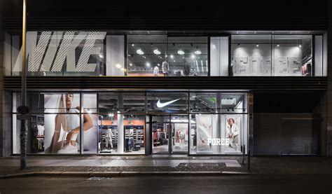 nike berlin schuhe|Nike Store Berlin. BERLIN, DEU. Nike.com DE.